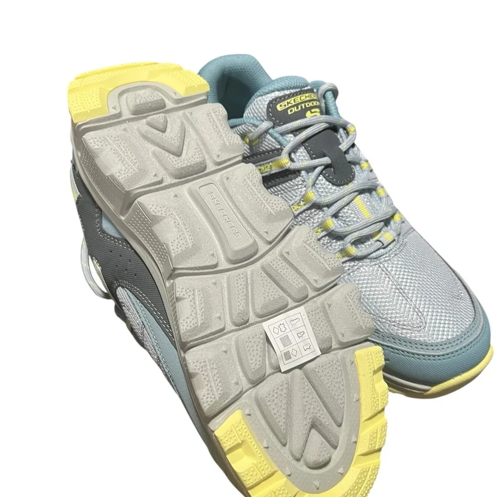Skechers Light Blue and Yellow Athletic Shoes